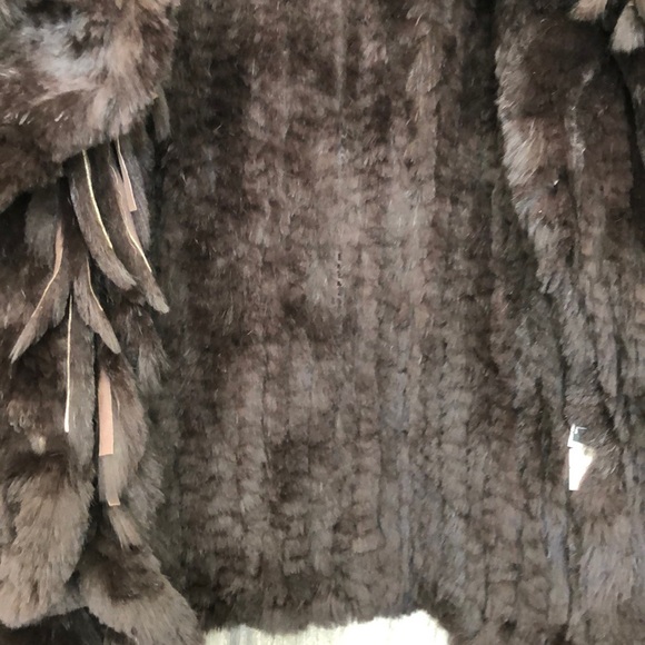 Gorgeous chocolate brown fur jacket - Picture 6 of 7